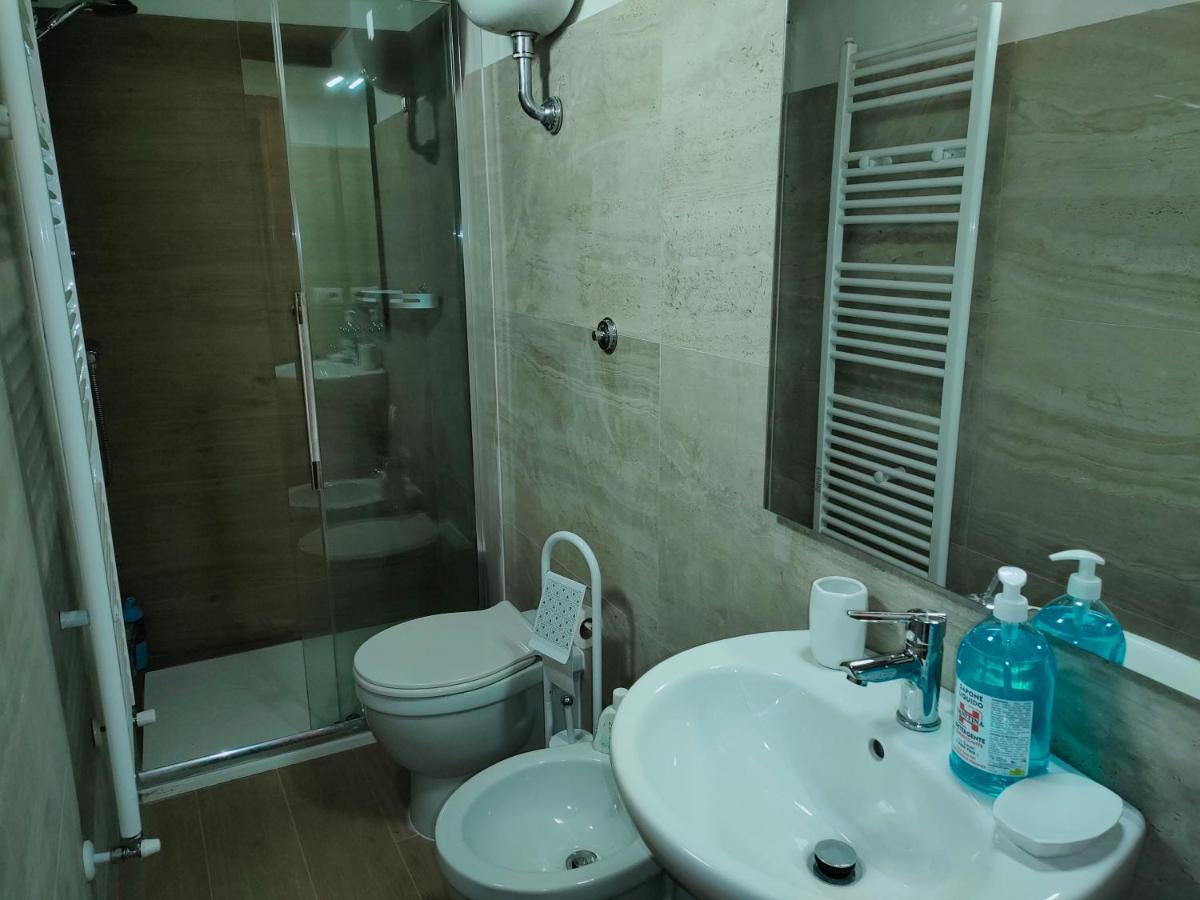 Francigena Viterbo Apartment Con Parcheggio Gratuito A Soli 2 Minuti ภายนอก รูปภาพ