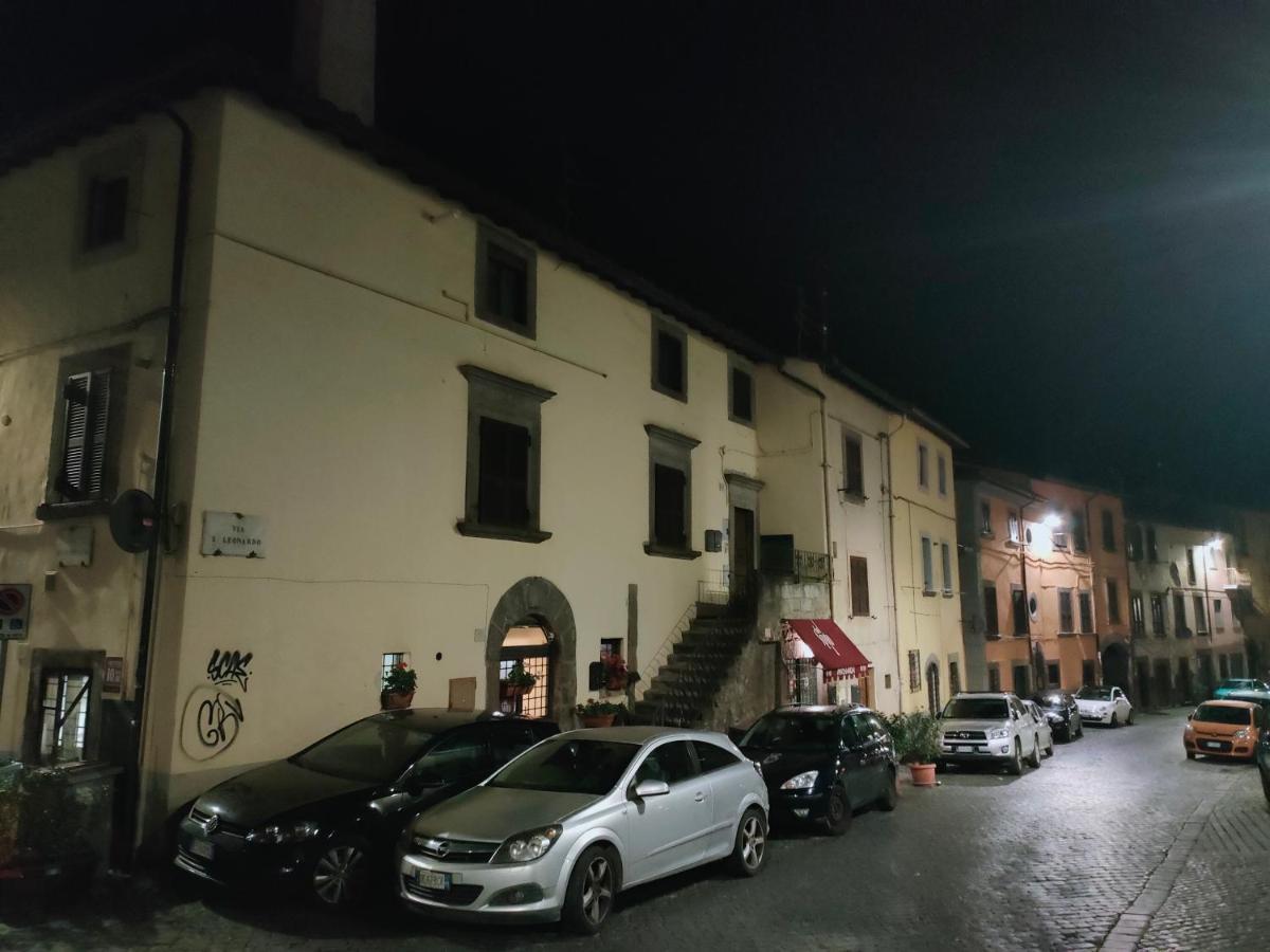 Francigena Viterbo Apartment Con Parcheggio Gratuito A Soli 2 Minuti ภายนอก รูปภาพ